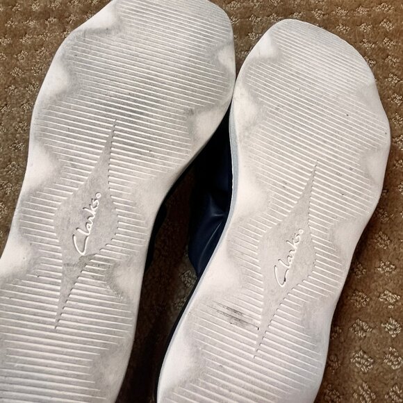 Clarks Clara Charm Wedge Sandal Navy/White Size 9M Women's Summer Slide Shoe - Picture 7 of 8